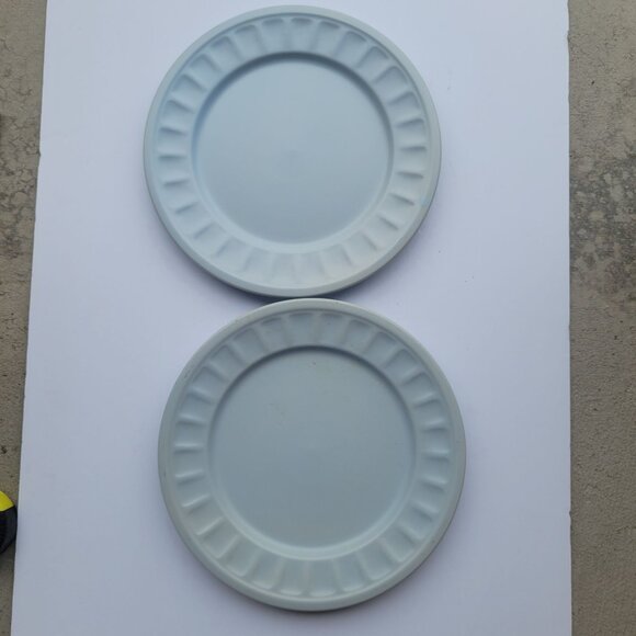 Royal Norfolk Set Of 2 Light Blue Ceramic Plates 11" Diameter - Picture 1 of 5